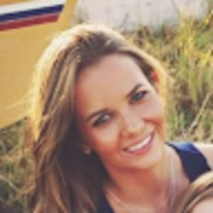 Meet your Posher, Desiree